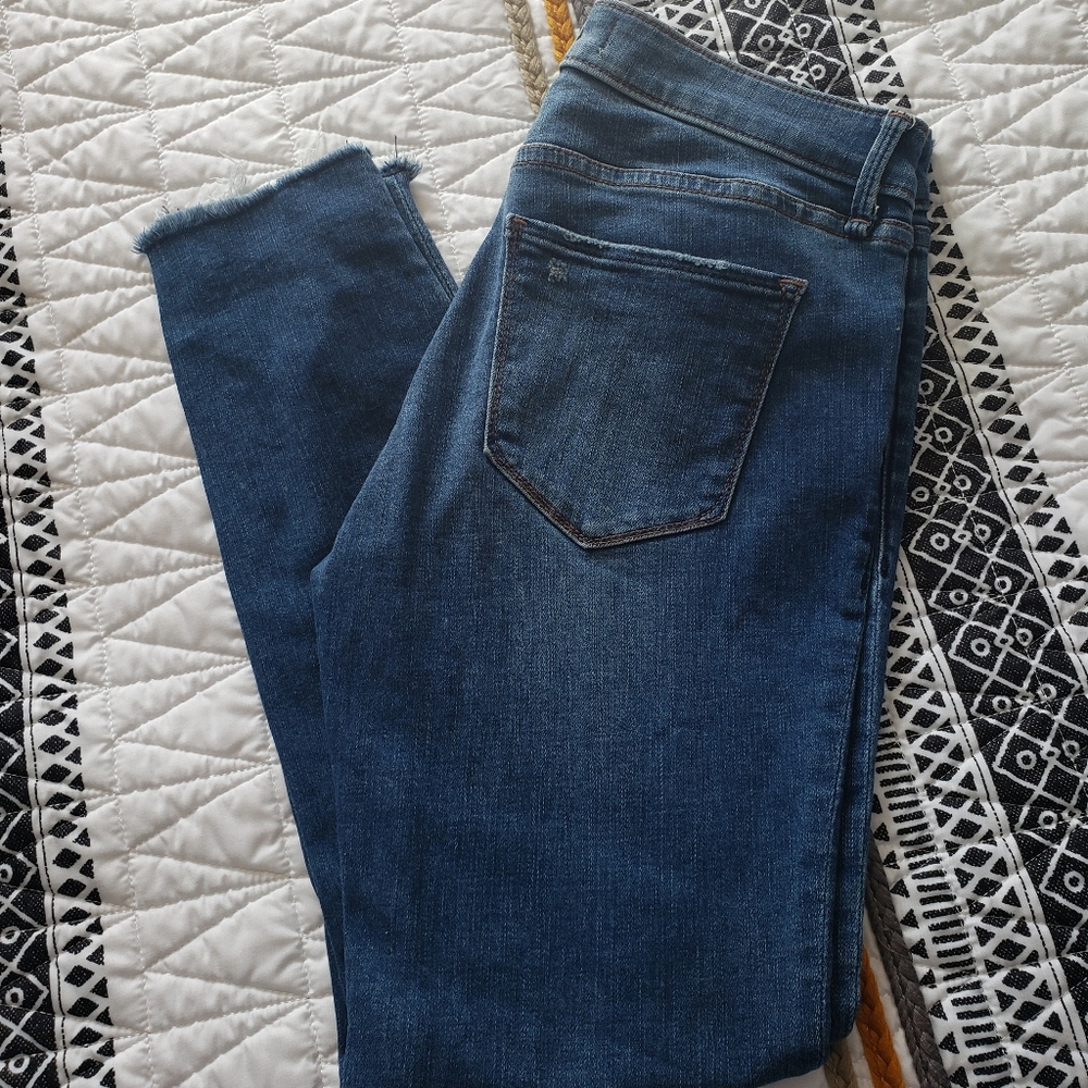Mid Rise Super Skinny Ankle Jeans